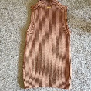 Michael Michael kors sleeveless sweater
